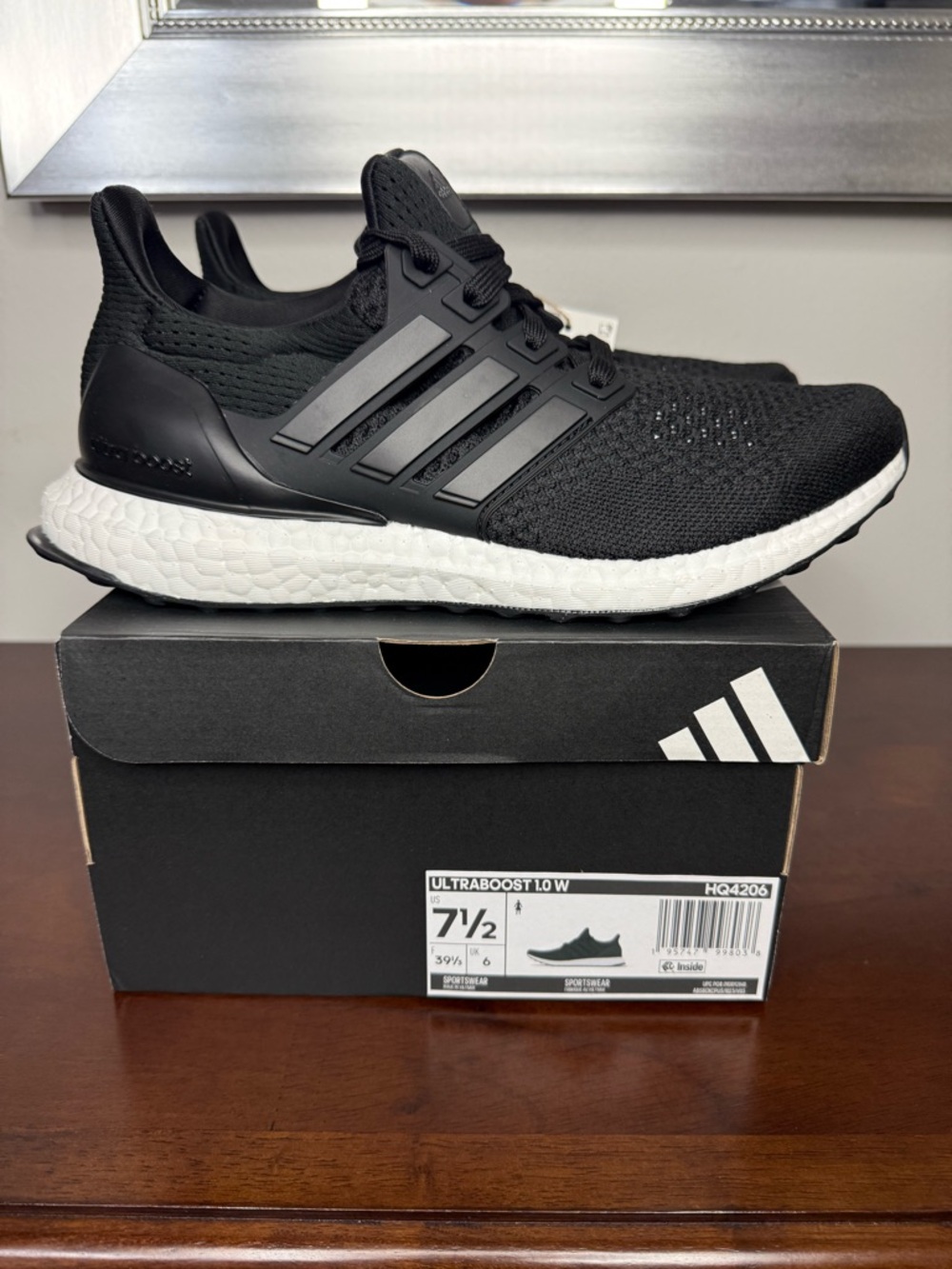 Adidas Ultra Boost 1.0 Running Shoes Black White Womens Size 7.5 New